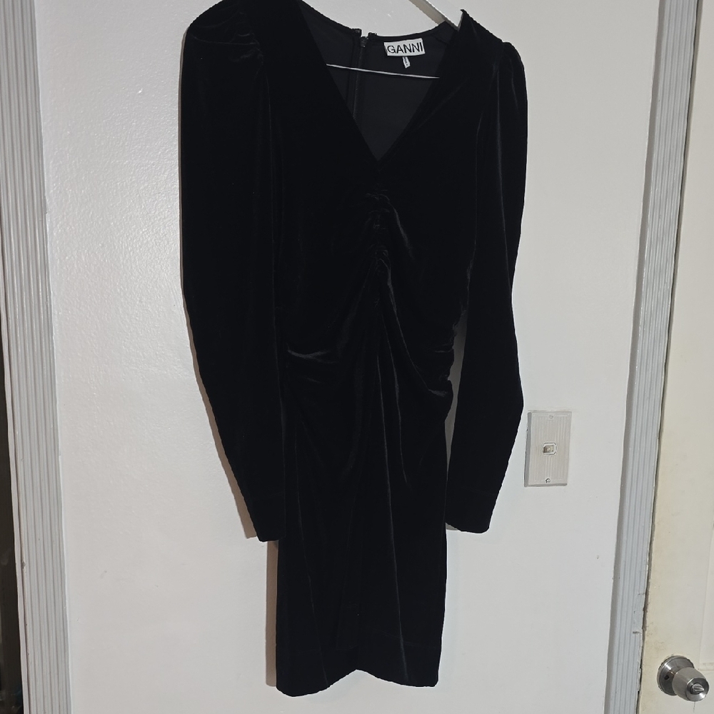 Ganni Black Velvet Ruched V-Neck Long Sleeve Dress